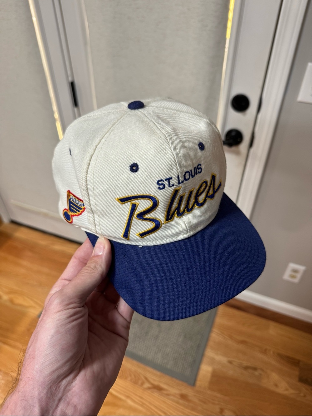 Vintage Sports Specialties St.Louis Blues Script Snapback Hat Youngan White Cap